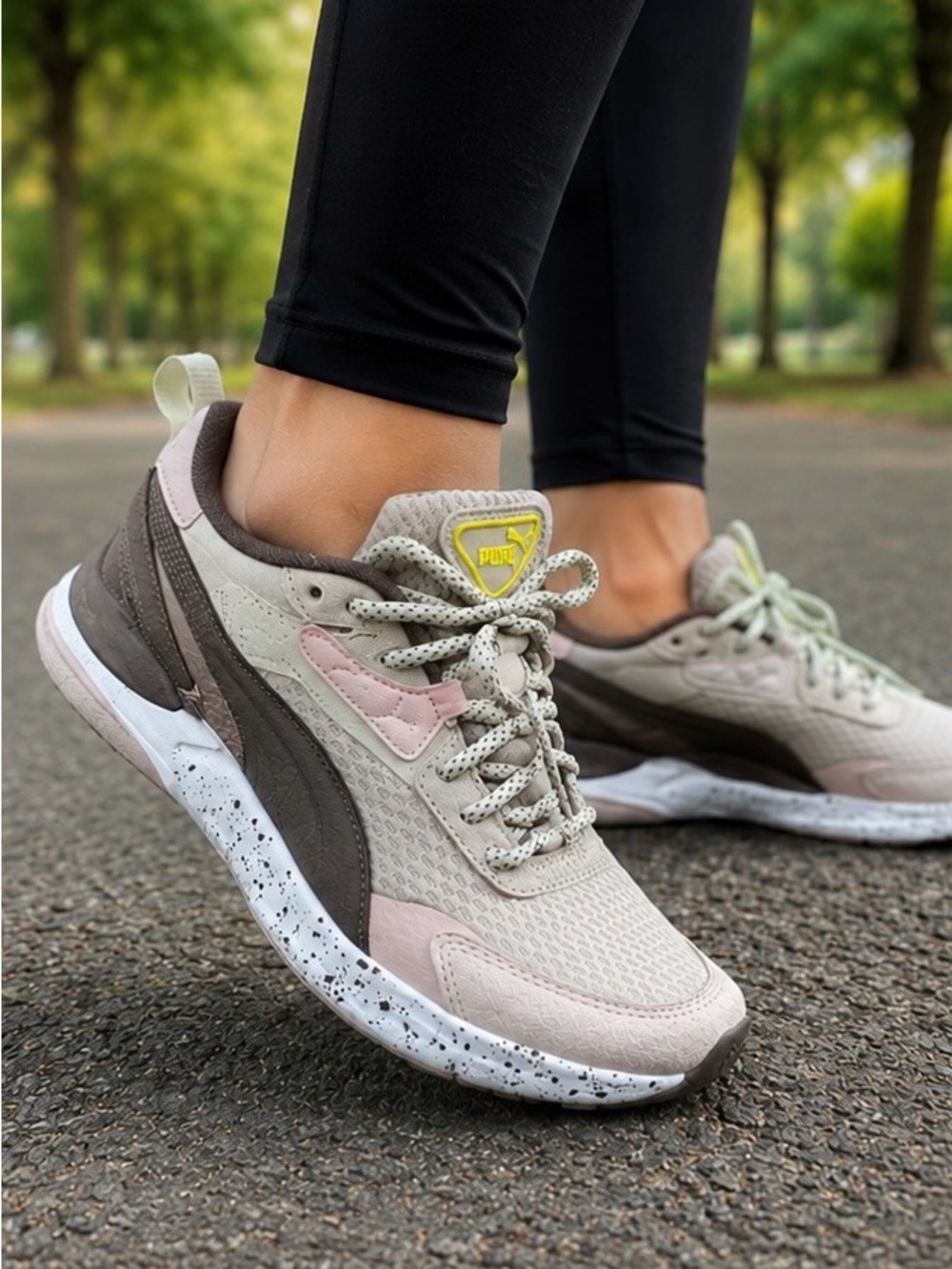 Puma Softfoam Women's Taupe, Pink & White Athletic Sneakers- BRAND NEW